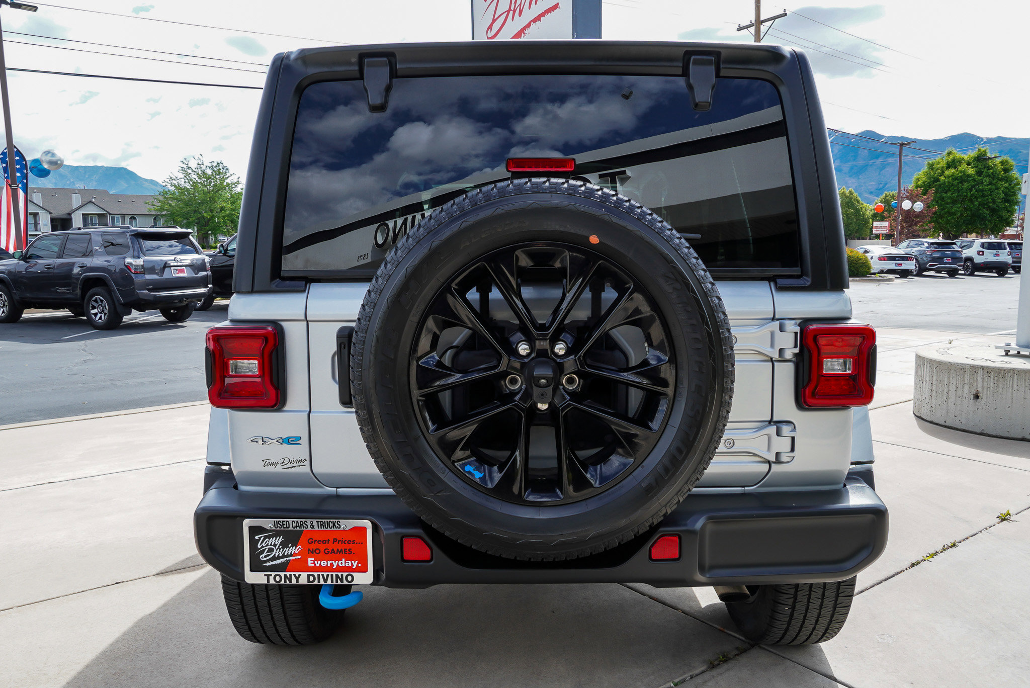 2023 Jeep Wrangler 4xe Sahara 4XE - Photo 7