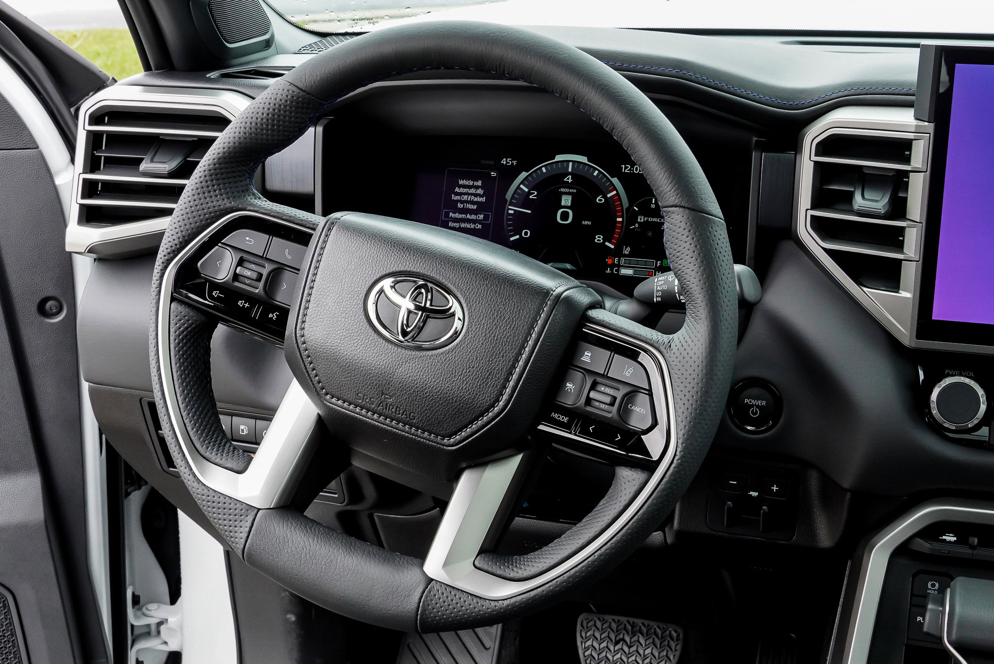 2026 Toyota Tundra Platinum - Photo 35