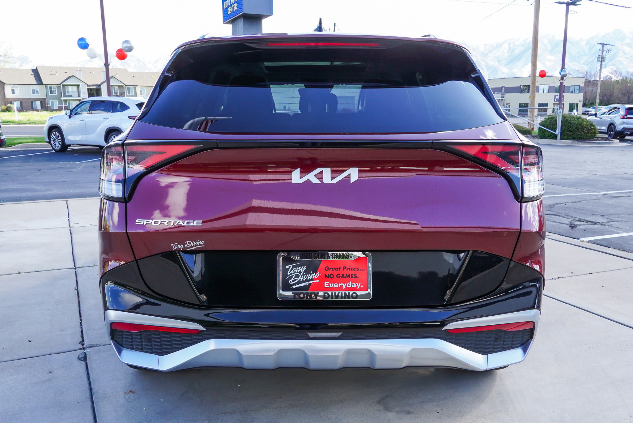 View vehicle photo 7