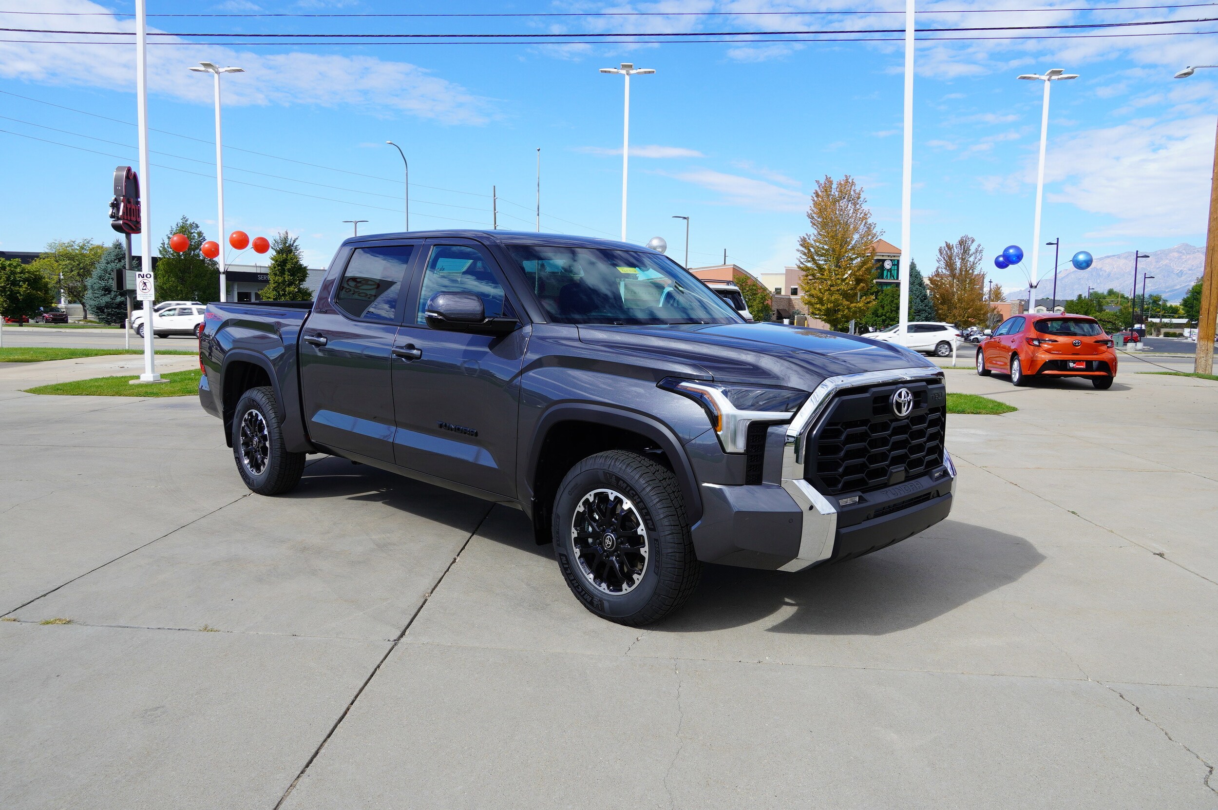 2026 Toyota Tundra SR5 CrewMax photo 2