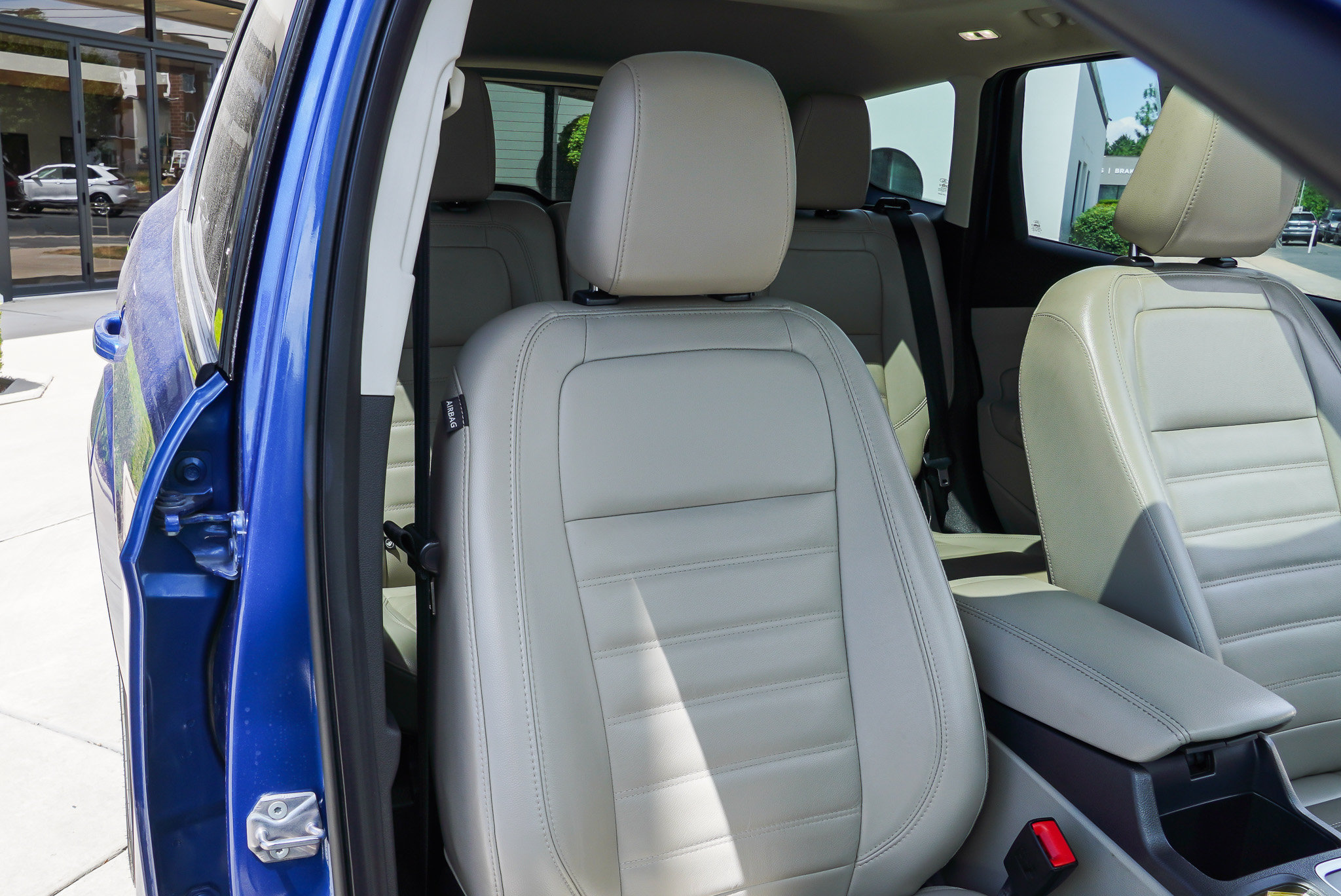 2019 Ford Escape Titanium - Photo 28