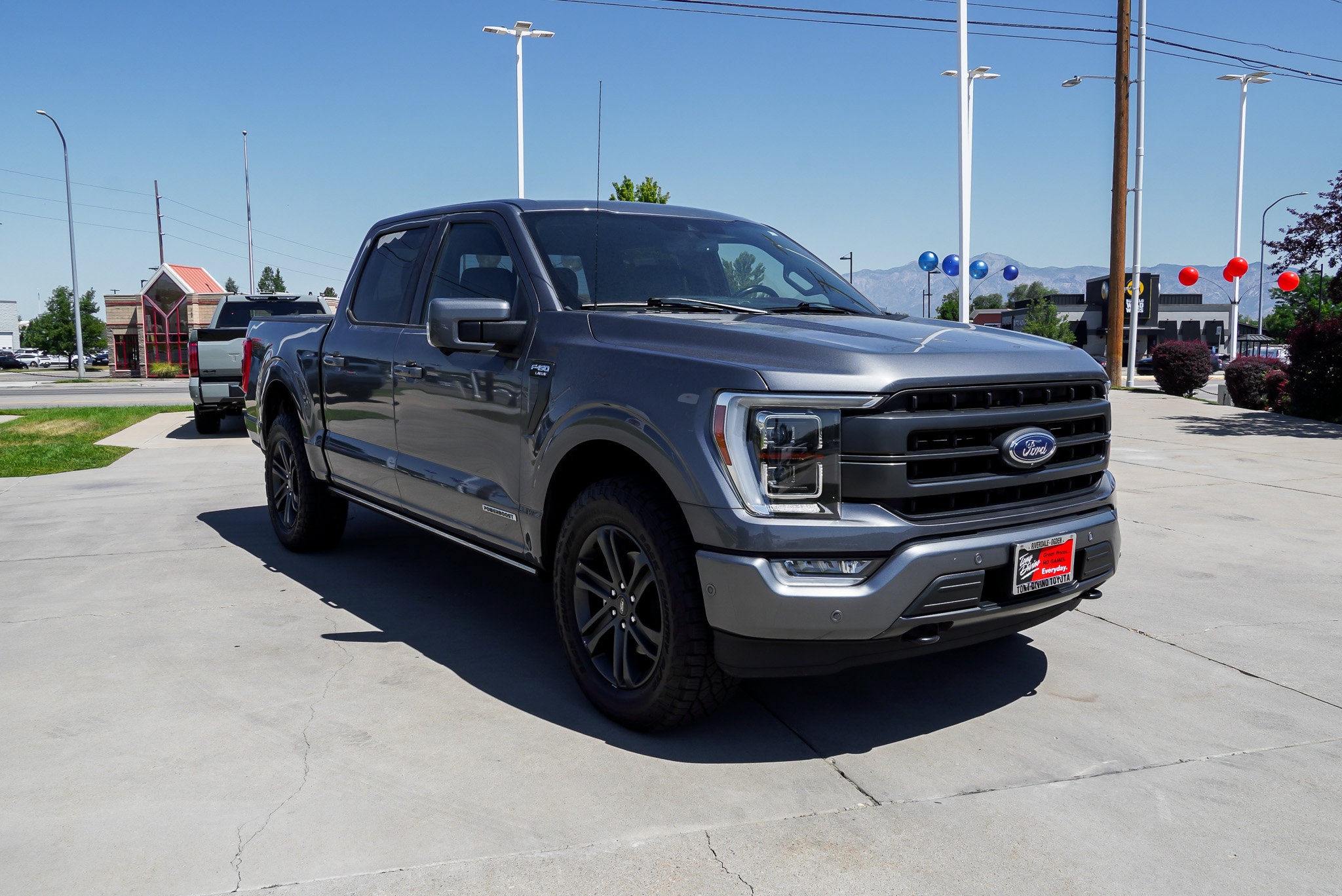 2021 Ford F-150 Lariat - Photo 2