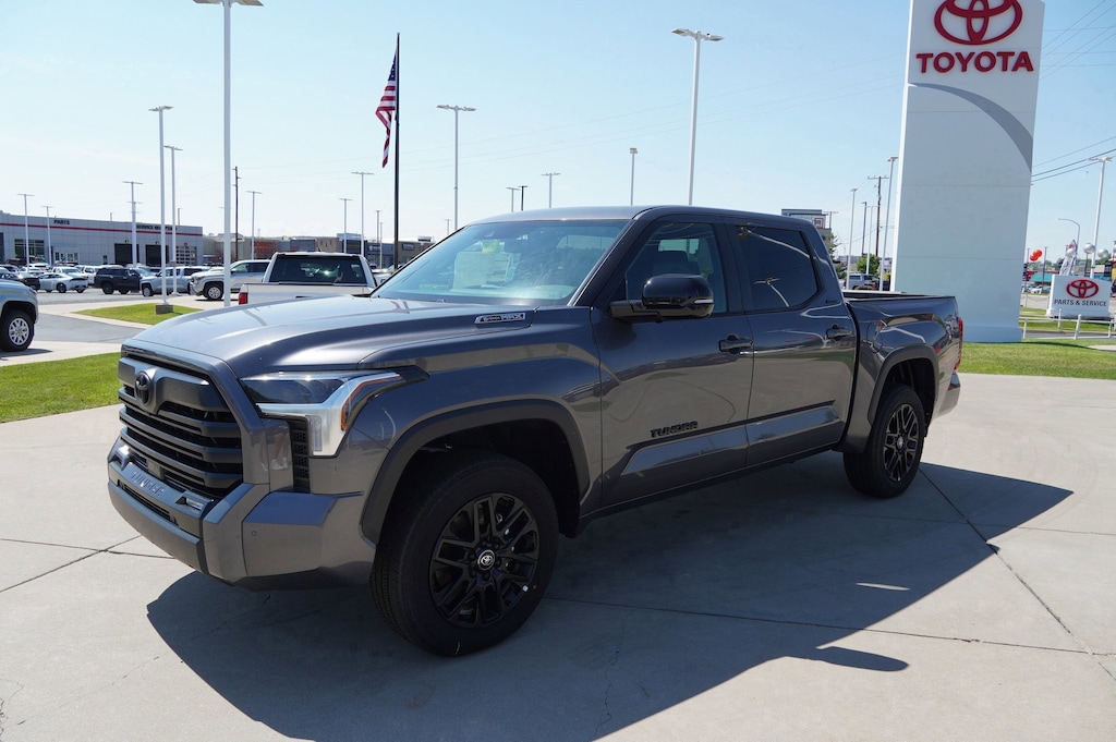 New 2025 Toyota Tundra i-FORCE MAX Limited i-FORCE MAX Truck CrewMax