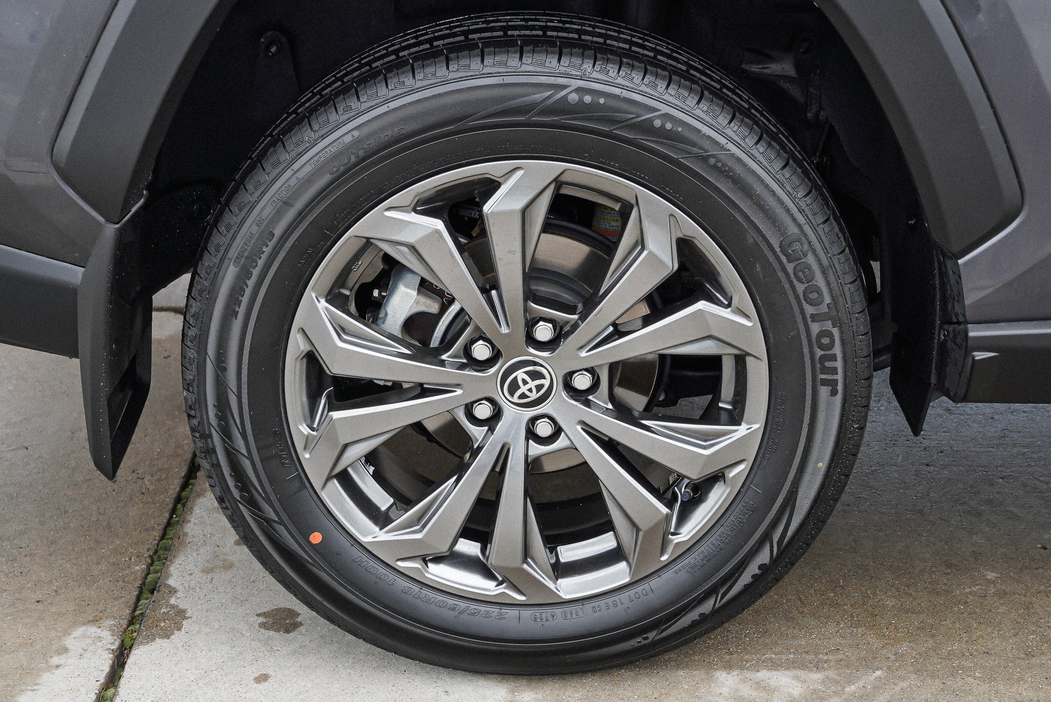 2023 Toyota RAV4 XLE Premium - Photo 11