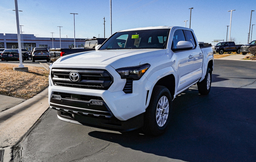 New 2026 Toyota Tacoma SR5 Truck Double Cab
