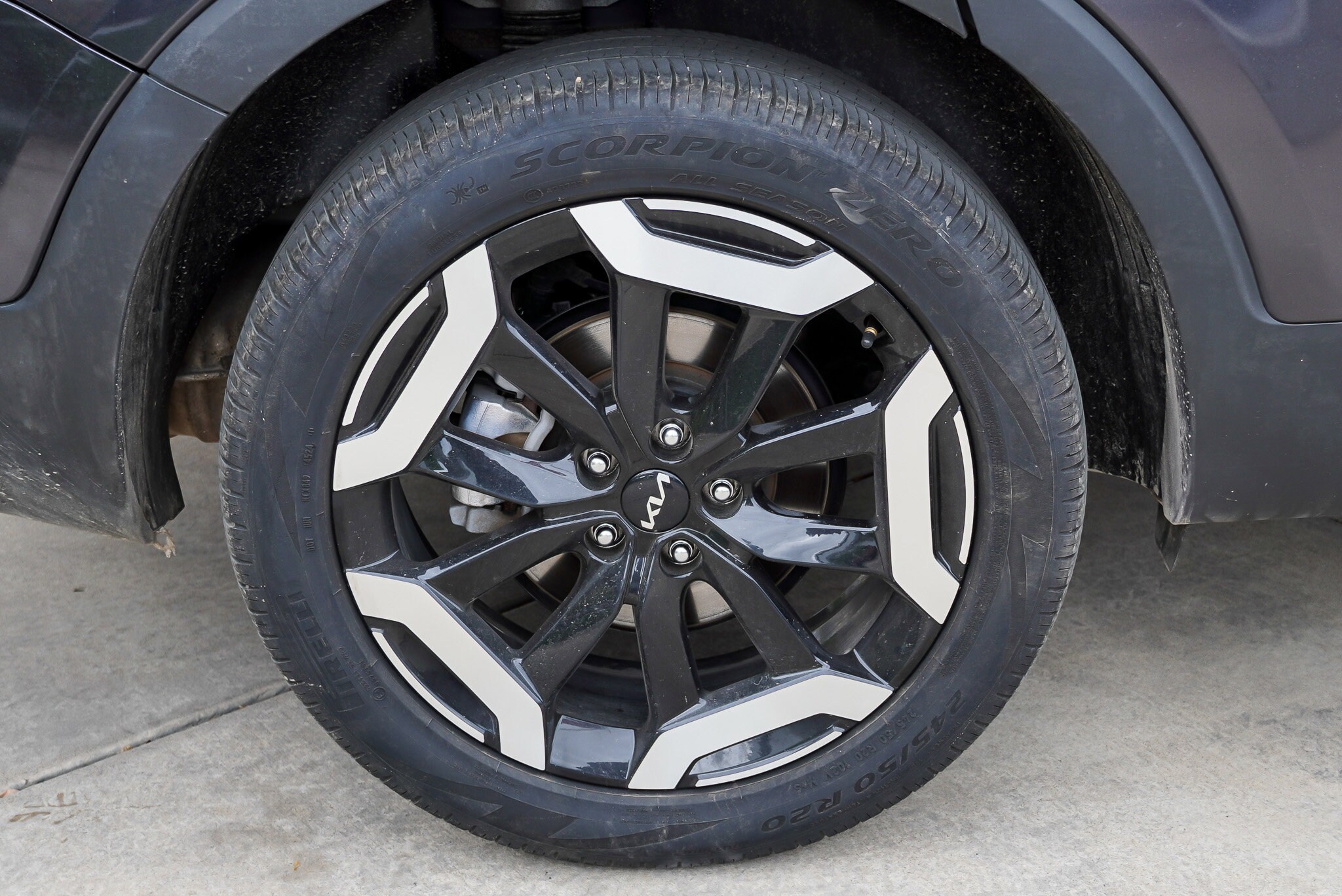 2025 Kia Telluride S - Photo 11