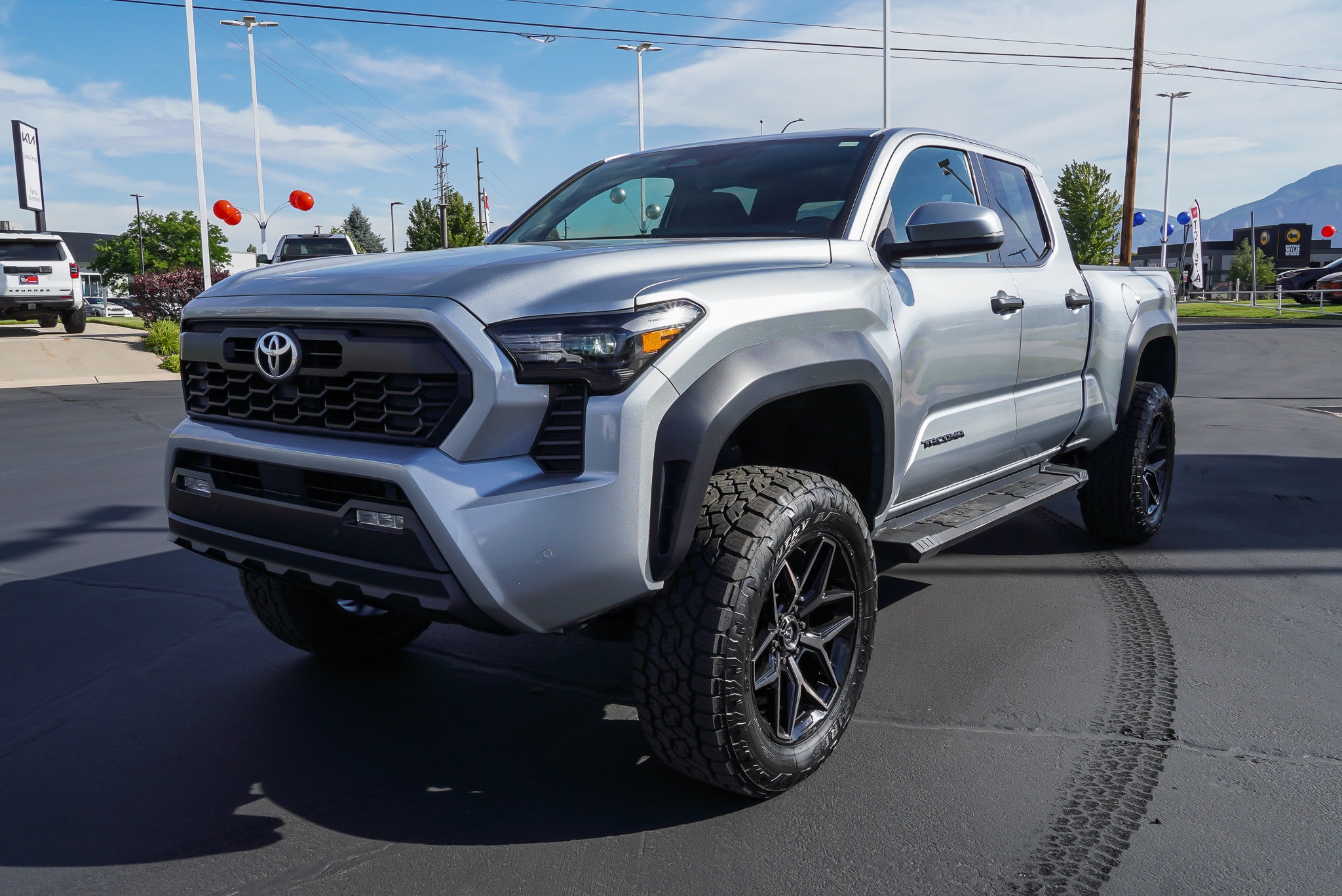 2025 Toyota Tacoma TRD Off Road - Photo 4