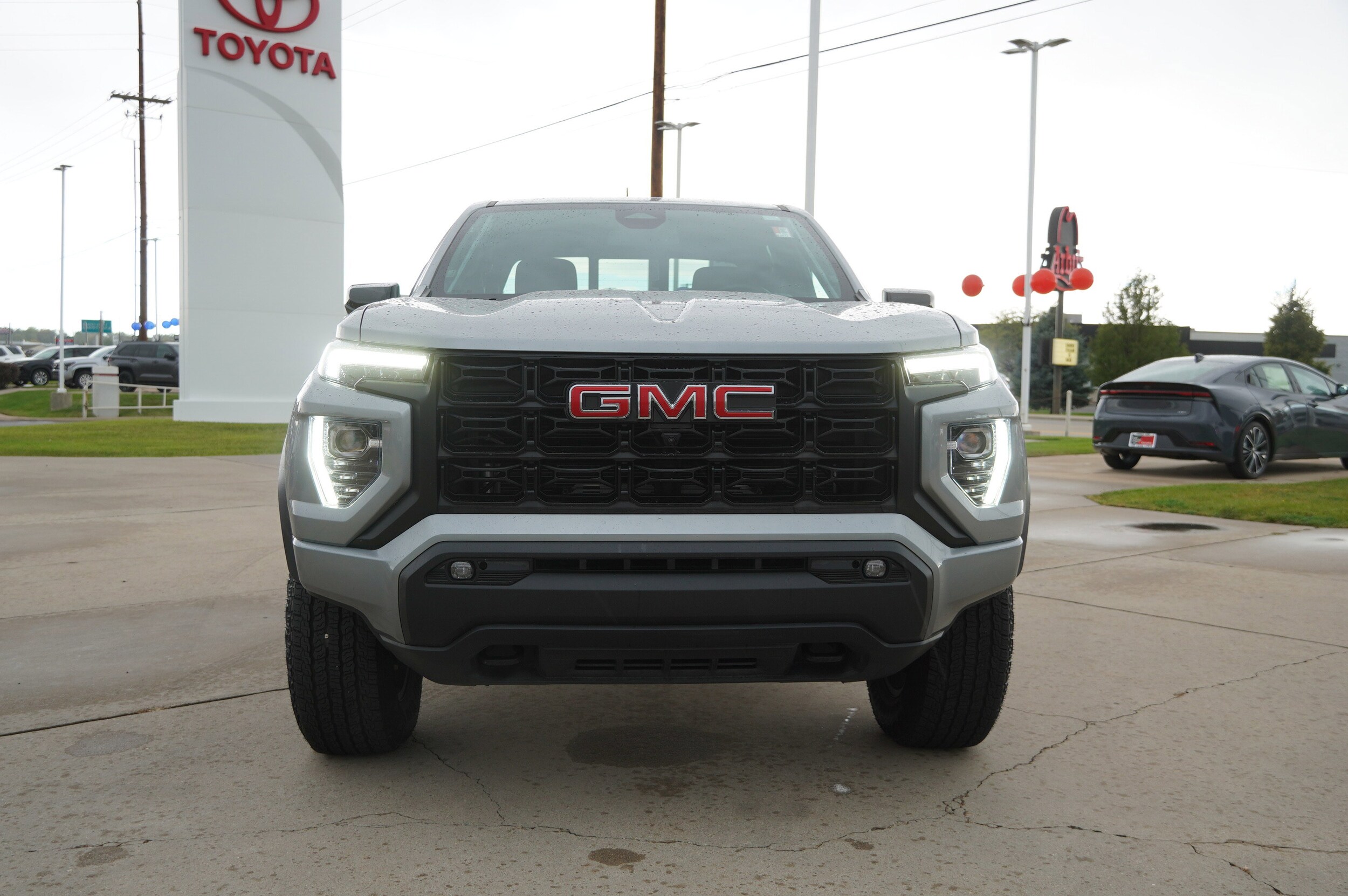 2024 Gmc Canyon Elevation photo 3