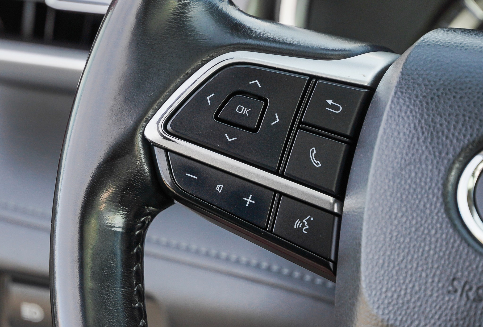 2022 Toyota Highlander XLE - Photo 35