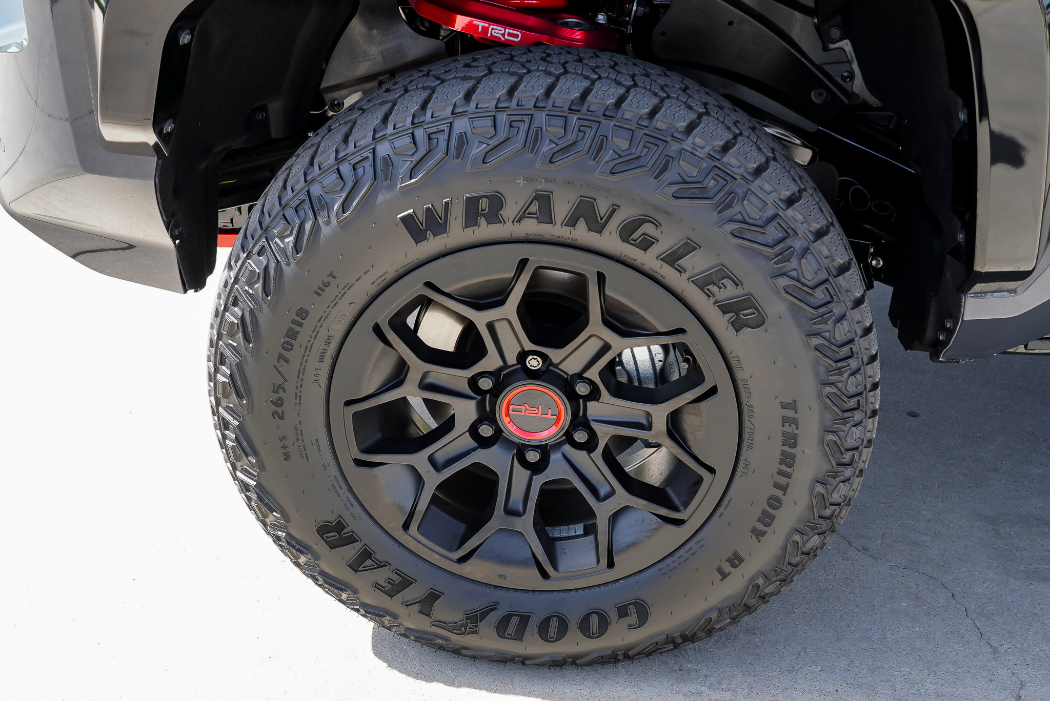 2026 Toyota Tacoma TRD Pro - Photo 13