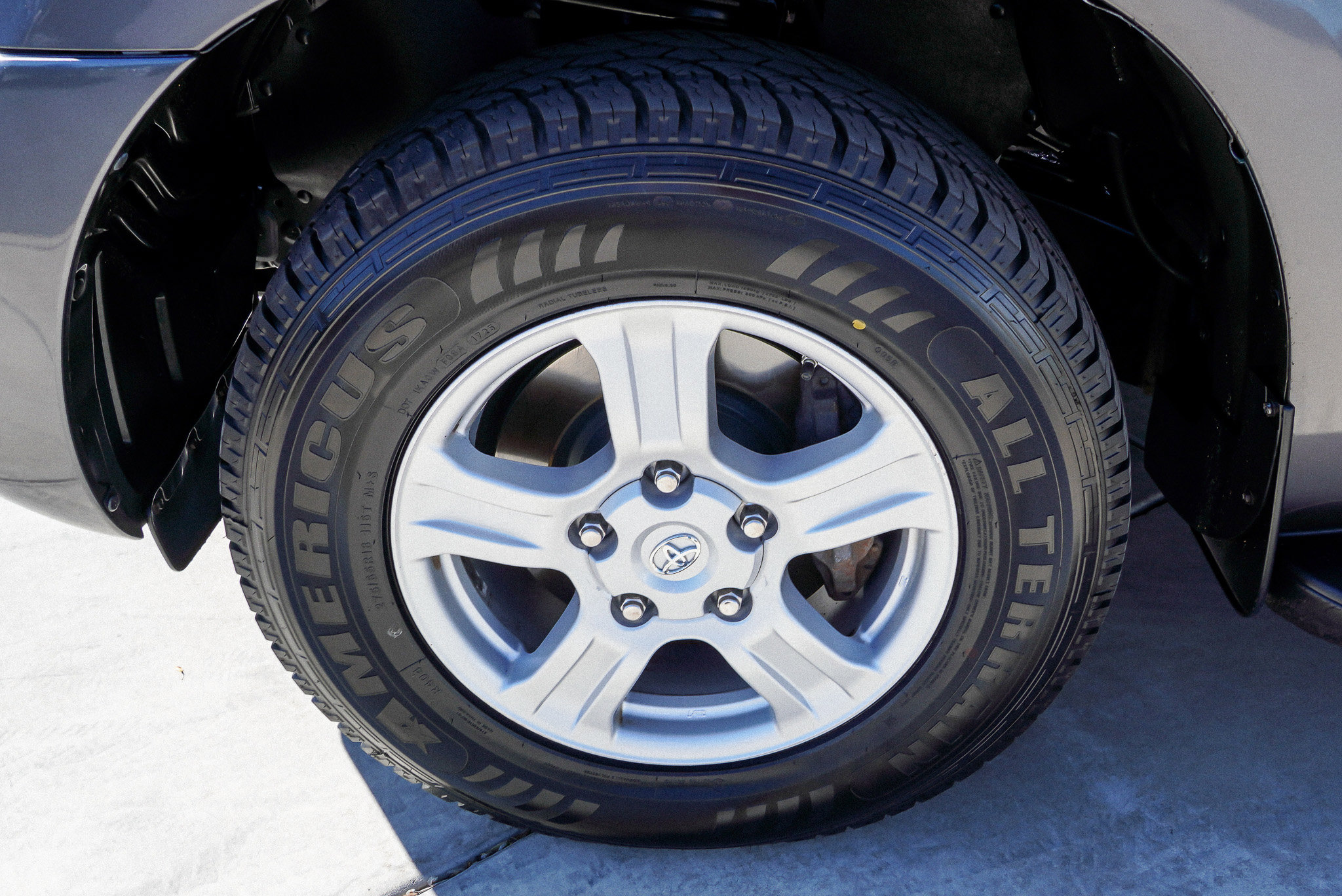 2016 Toyota Sequoia SR5 - Photo 12