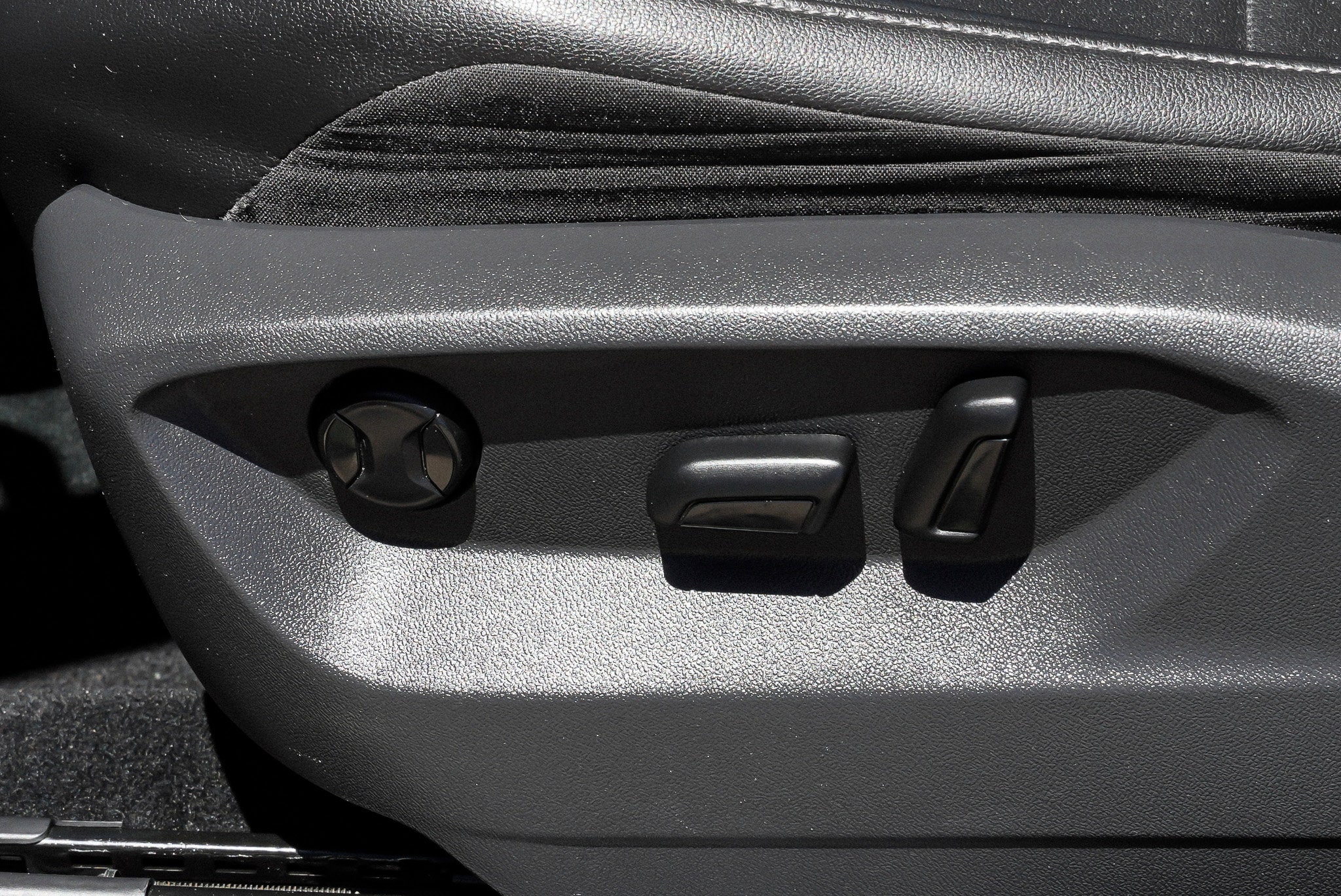 2019 Volkswagen Tiguan SE - Photo 17