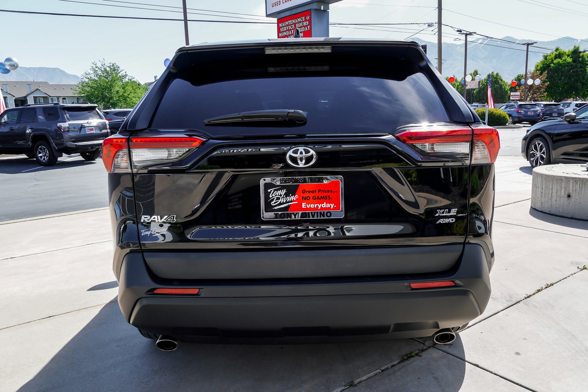 2024 Toyota RAV4 XLE Premium - Photo 7