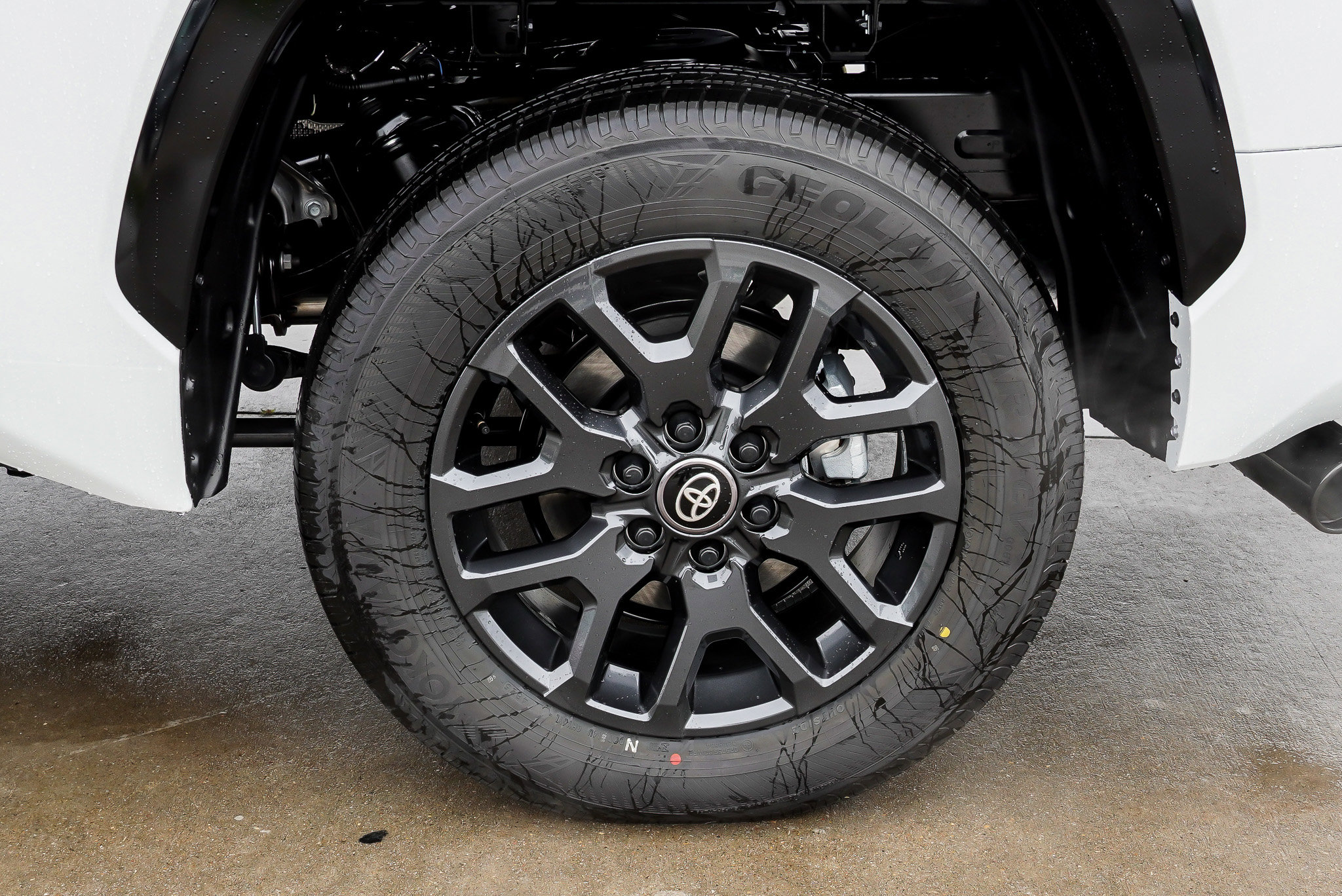 2026 Toyota Tundra Platinum - Photo 13