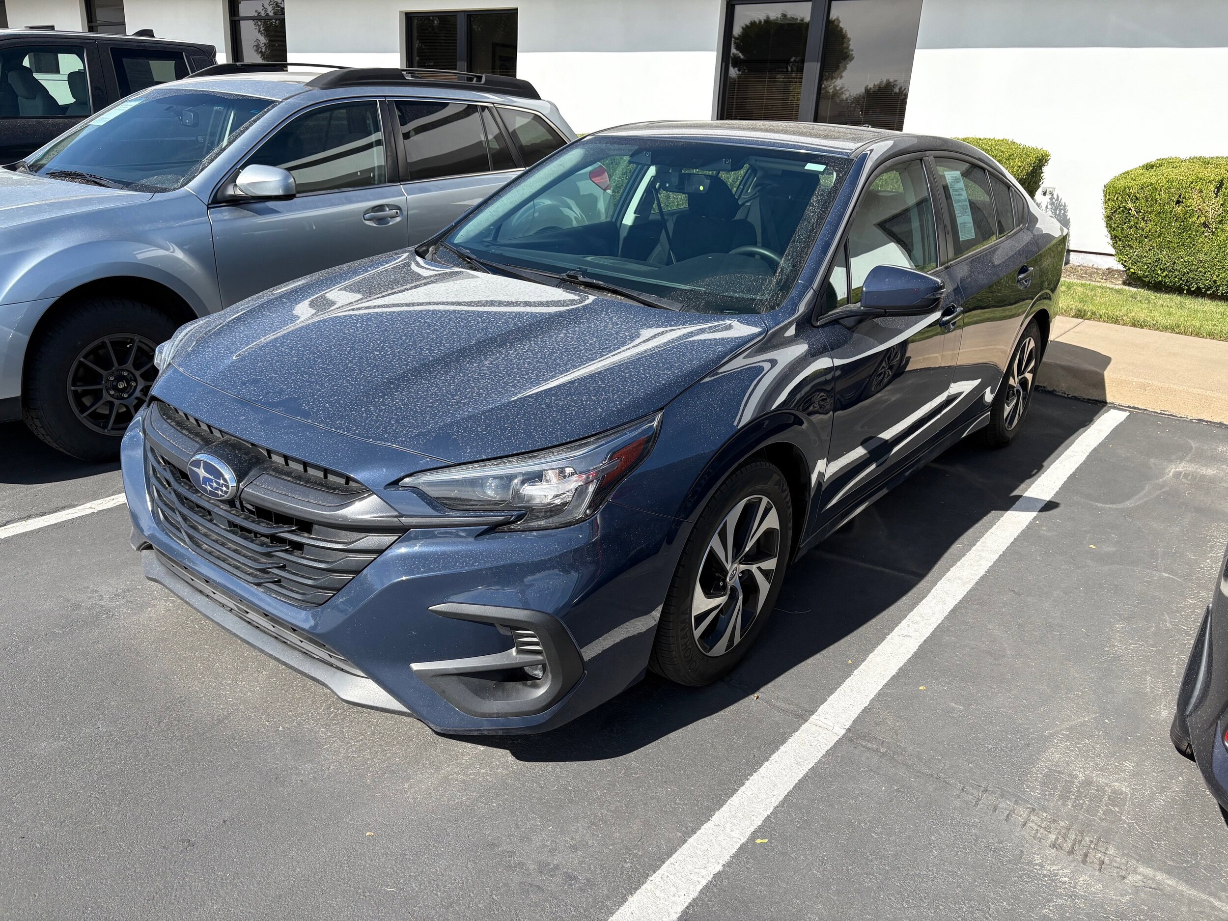 2023 Subaru Legacy Premium photo 3