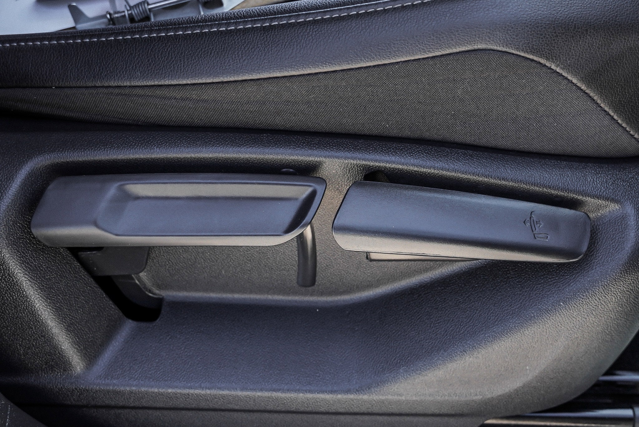 2019 Volkswagen Tiguan SE - Photo 26