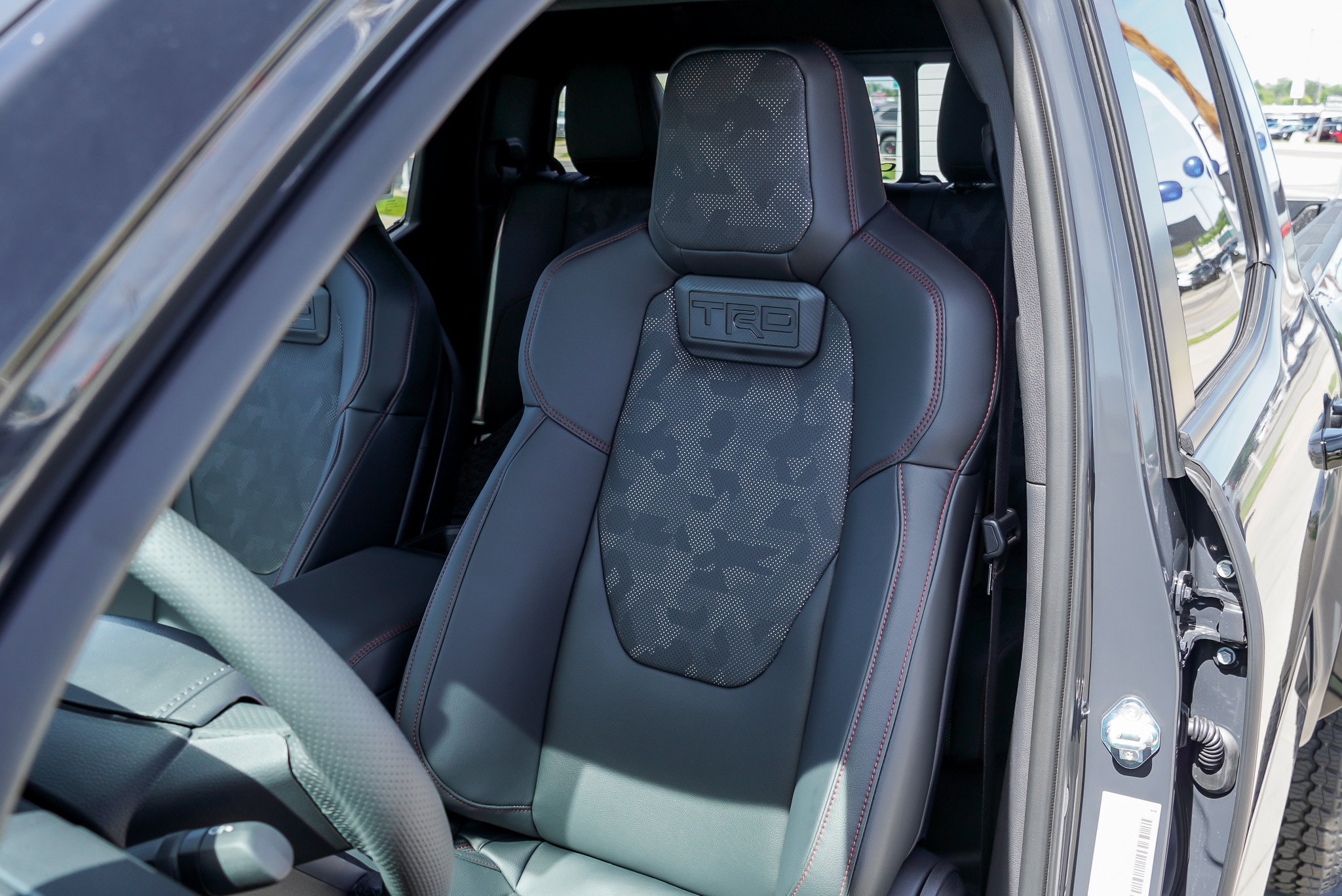 2026 Toyota Tacoma TRD Pro - Photo 18