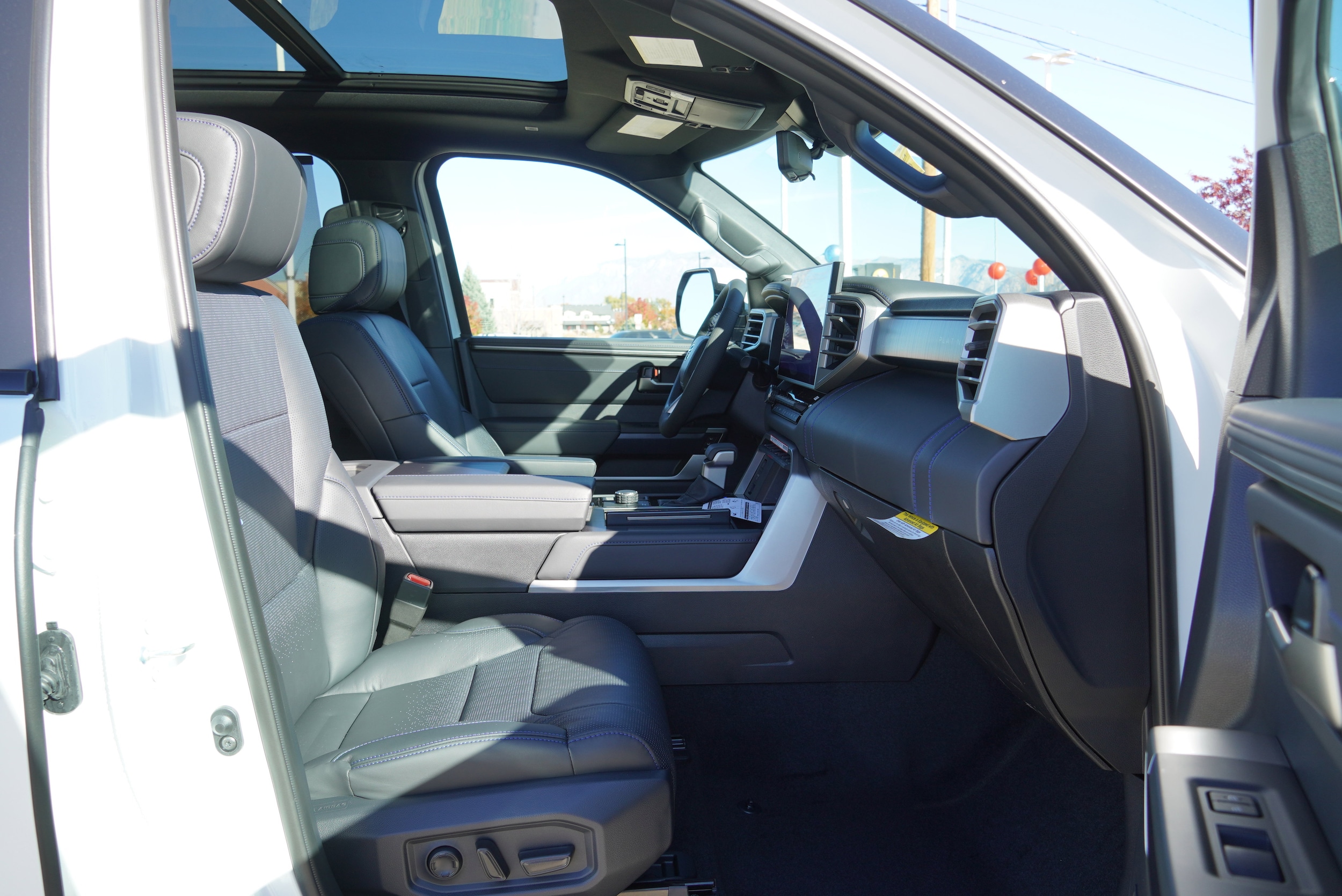 2026 Toyota Tundra Platinum - Photo 25