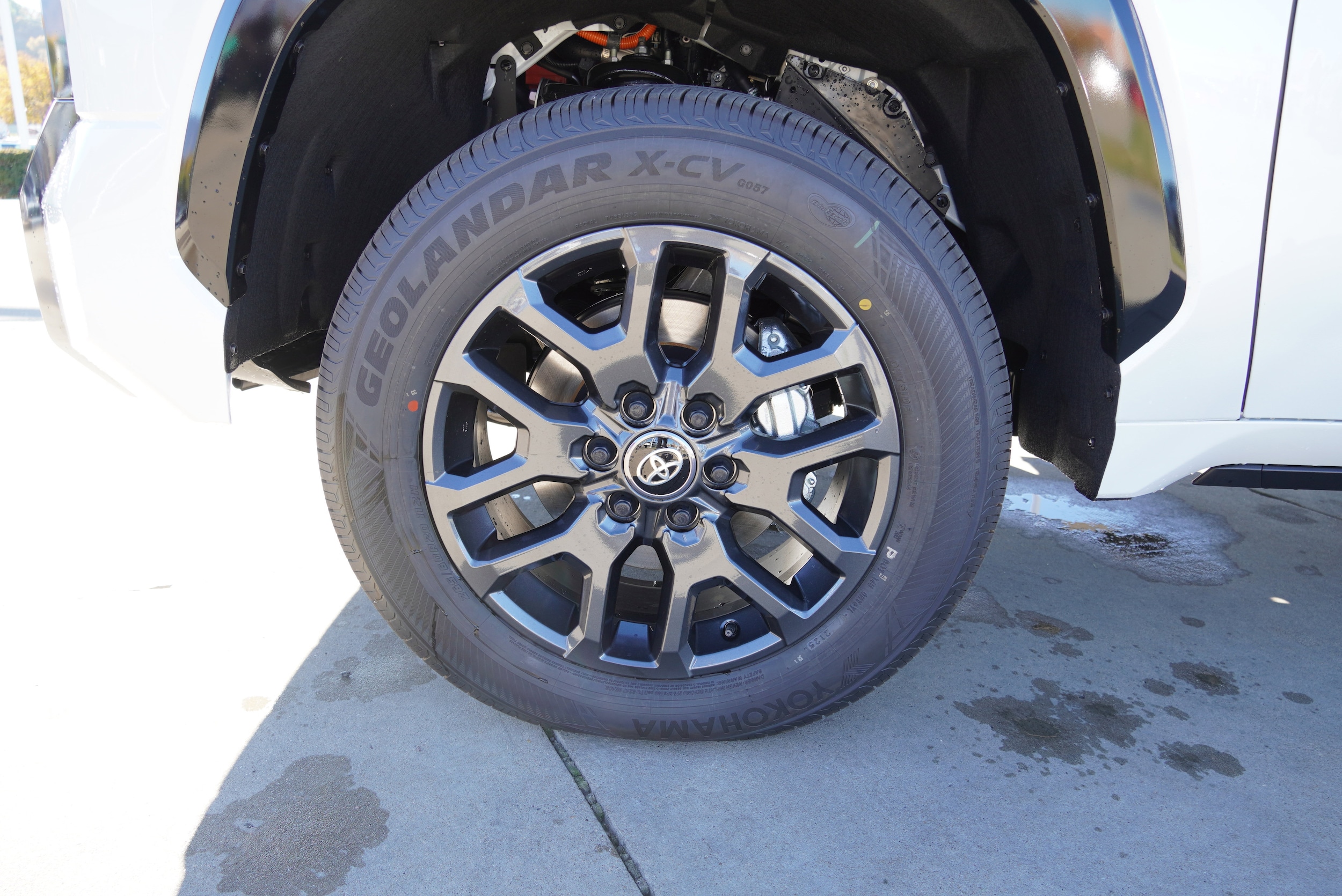 2026 Toyota Tundra Platinum - Photo 14