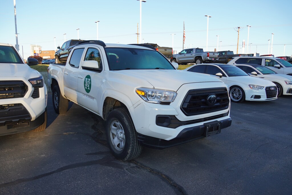 Used 2022 Toyota Tacoma SR Truck Double Cab