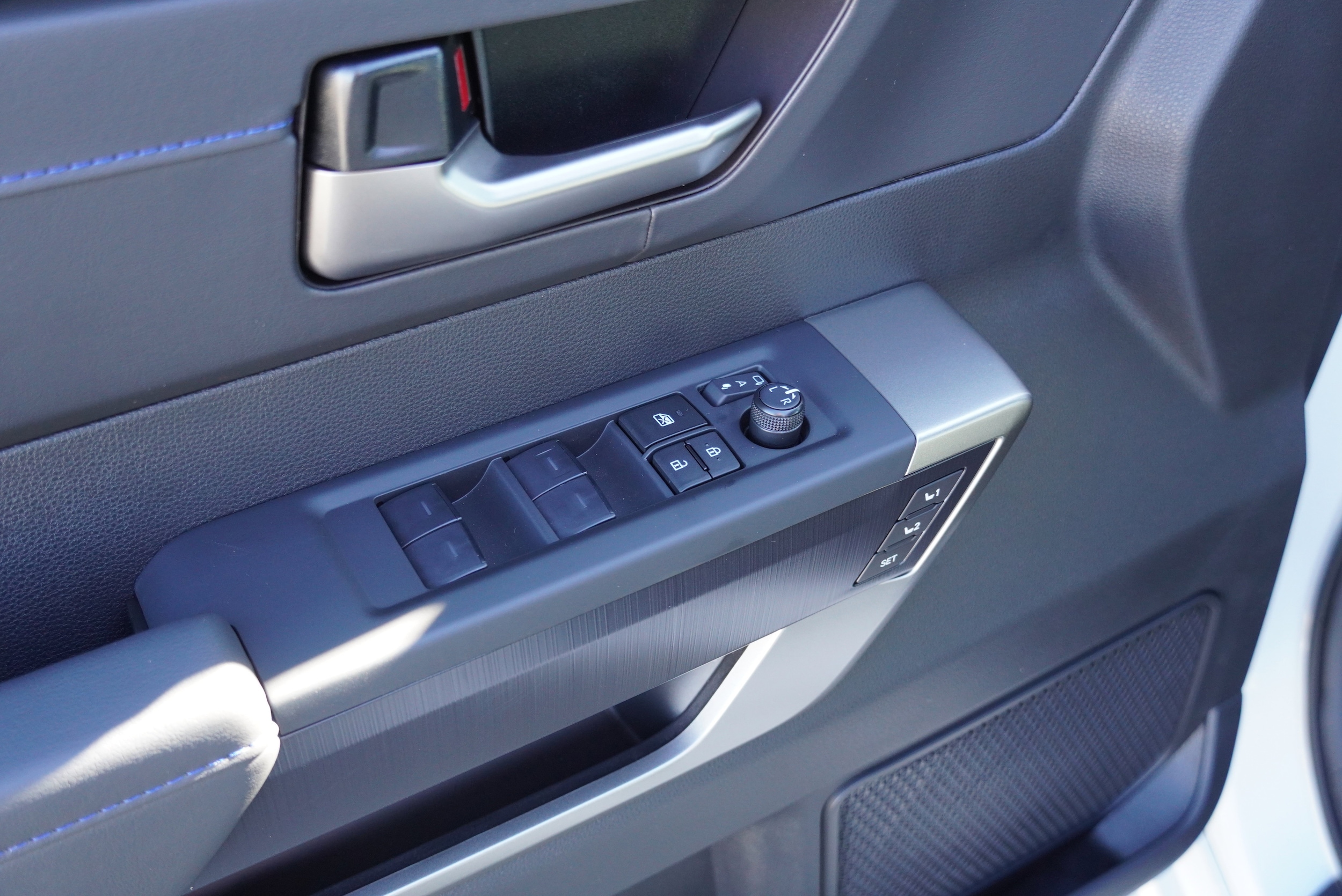 2026 Toyota Tundra Platinum - Photo 19