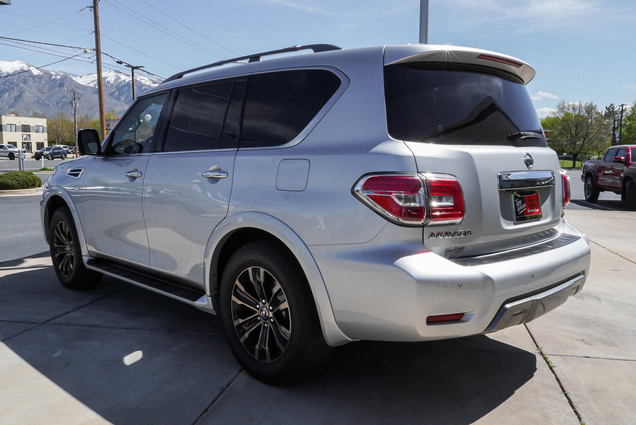 2019 Nissan Armada Platinum - Photo 6