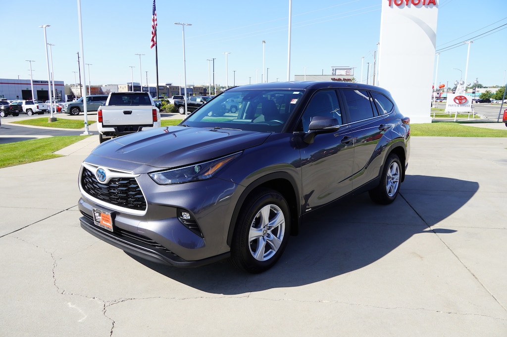 Certified 2024 Toyota Highlander Hybrid LE SUV