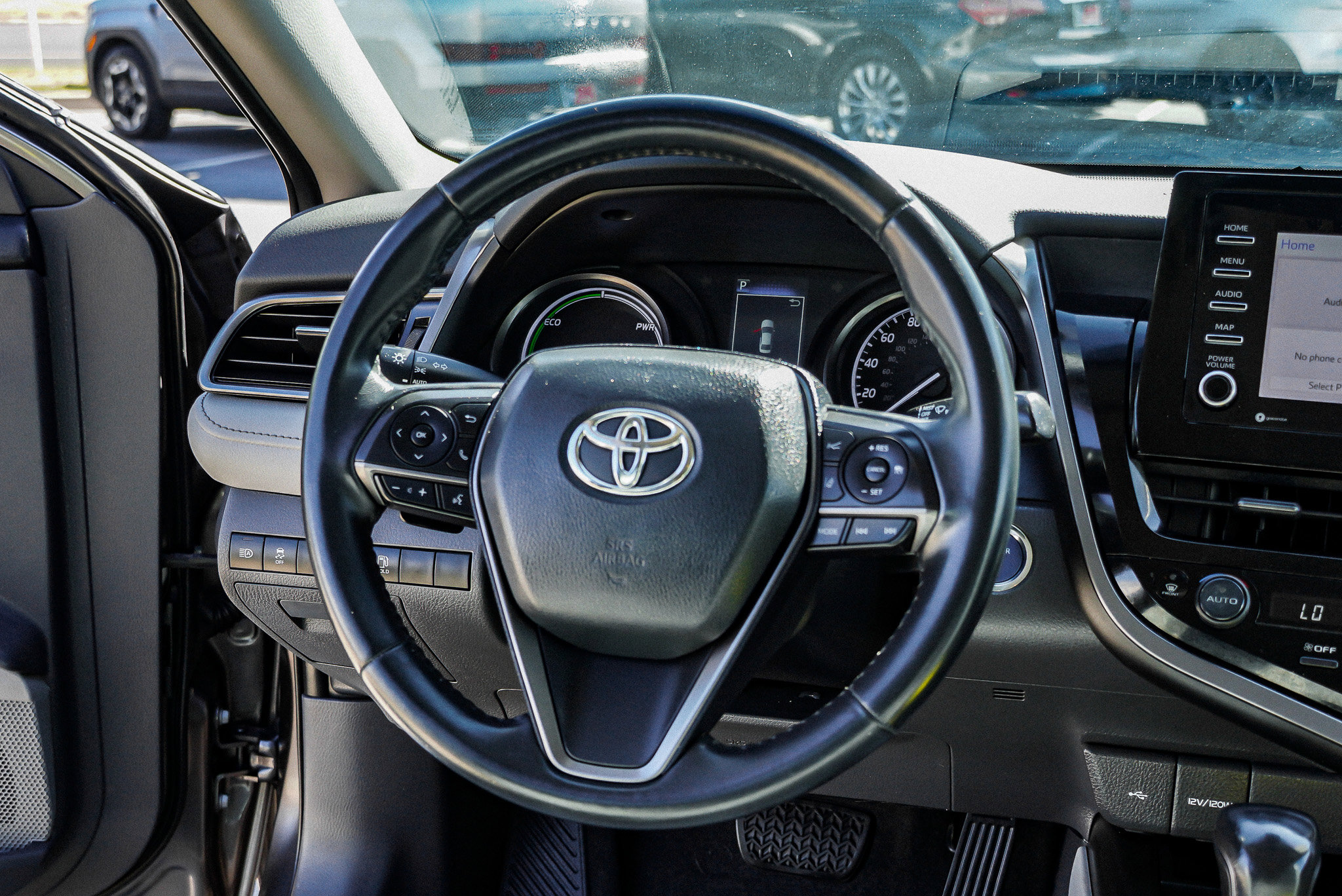 2021 Toyota Camry SE - Photo 30