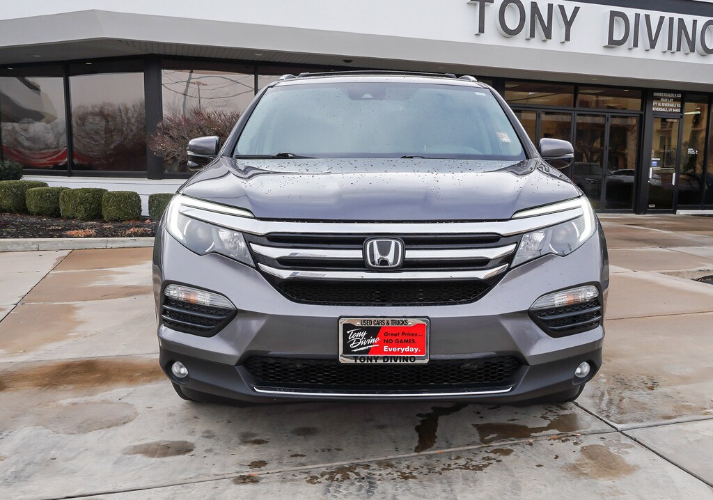 Used 2016 Honda Pilot Touring AWD SUV