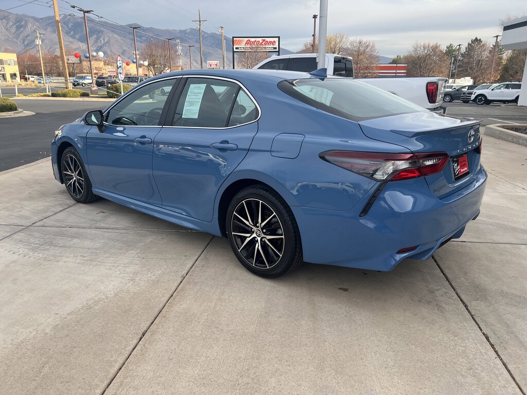 Used 2024 Toyota Camry SE Sedan