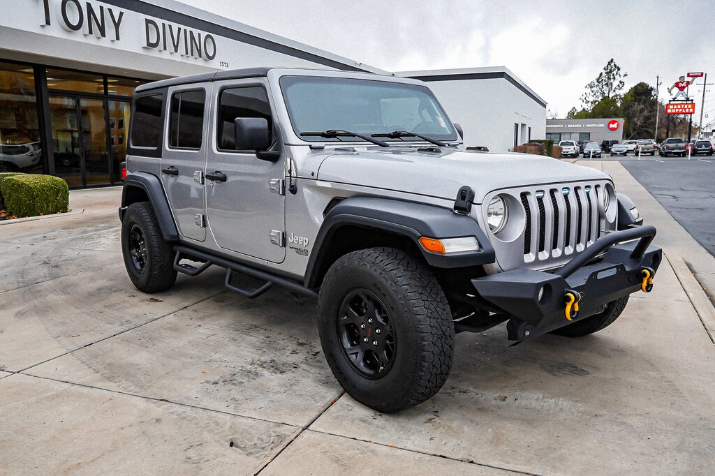 Used 2018 Jeep Wrangler Unlimited Sport 4x4 SUV