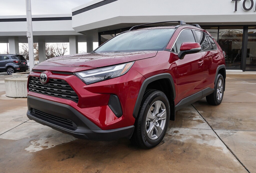 Used 2024 Toyota RAV4 XLE SUV