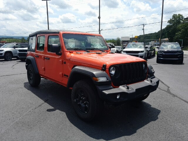 2023 Jeep Wrangler Sport photo 3