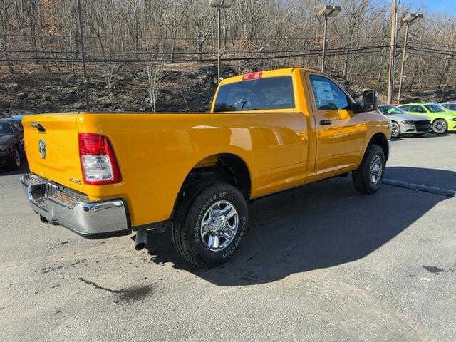 2024 Ram 2500 Tradesman photo 3