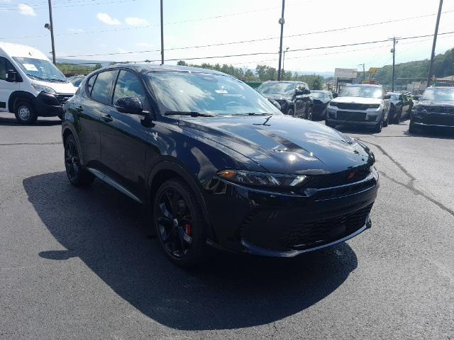 2024 Dodge Hornet R/T Plus photo 3