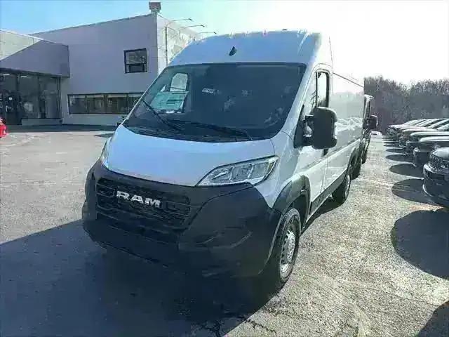 2025 Ram ProMaster 2500 photo 2