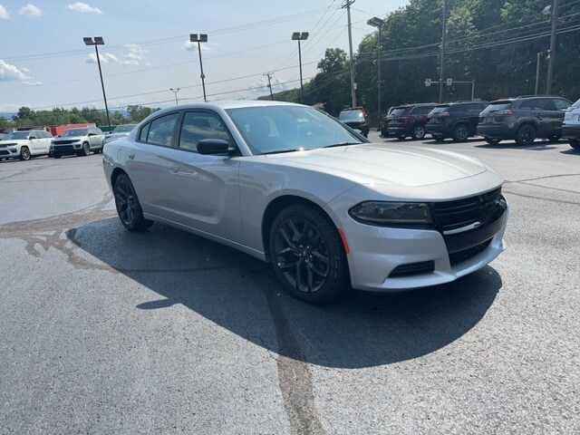 2023 Dodge Charger SXT photo 3