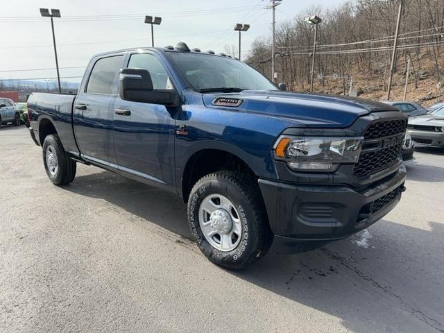2024 Ram 3500 Tradesman photo 3