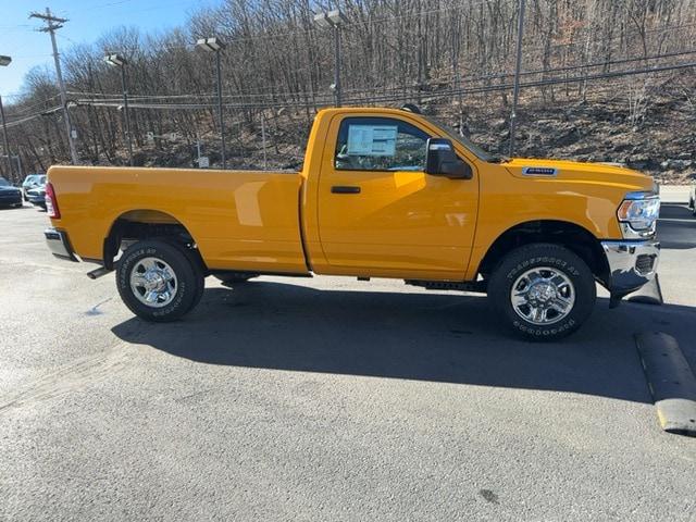 2024 Ram 2500 Tradesman photo 2