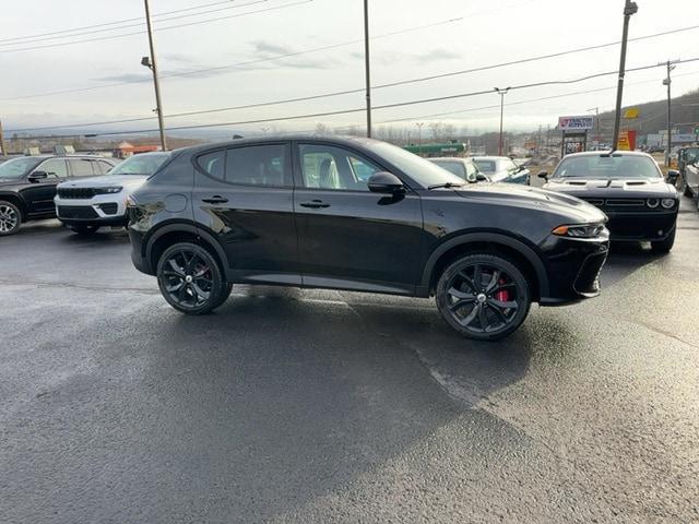 2024 Dodge Hornet GT photo 3