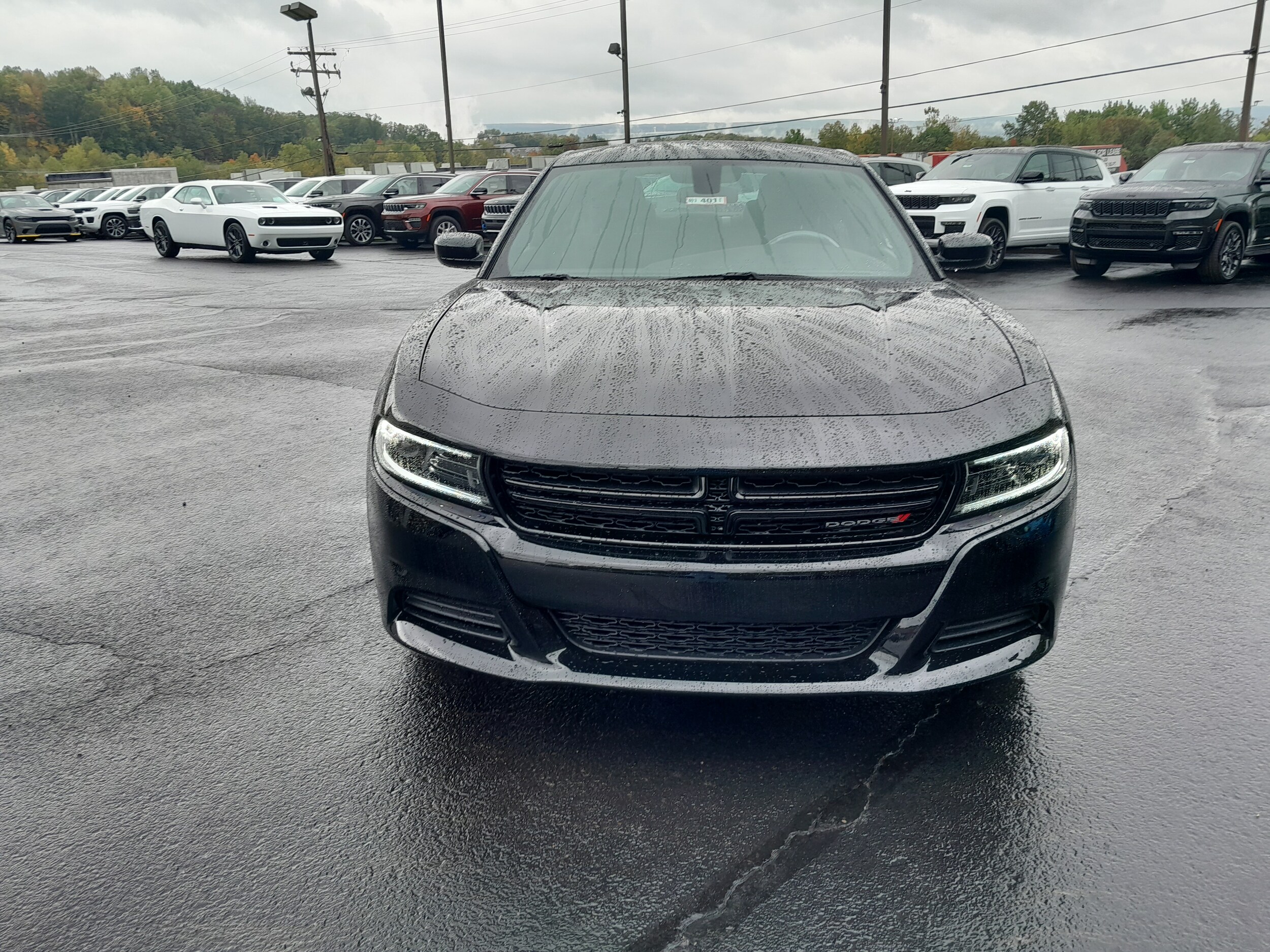 2023 Dodge Charger SXT photo 2