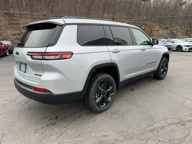 2024 Jeep Grand Cherokee Limited photo 4