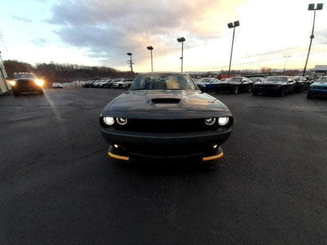 2023 Dodge Challenger R/T photo 2