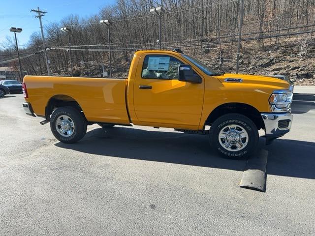 2024 Ram 2500 Tradesman photo 2
