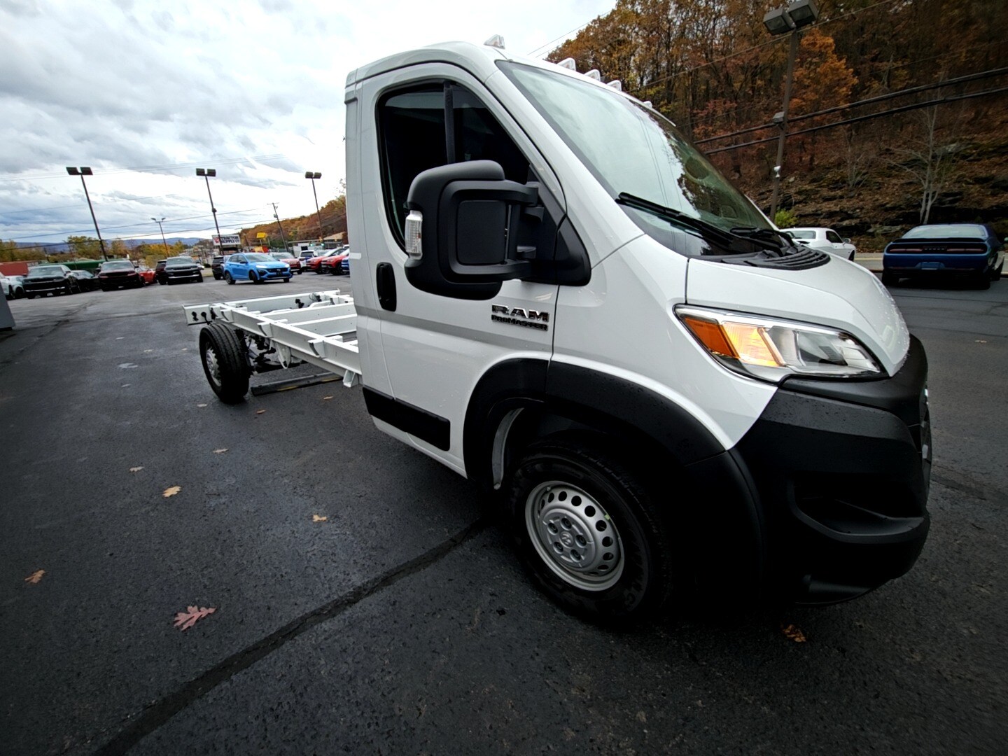 2026 Ram ProMaster 3500 Cutaway photo 4