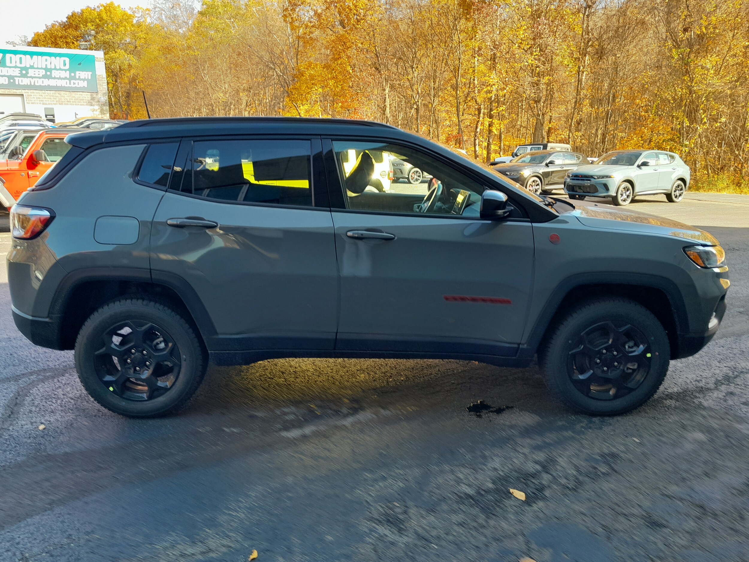 2023 Jeep Compass Trailhawk photo 4