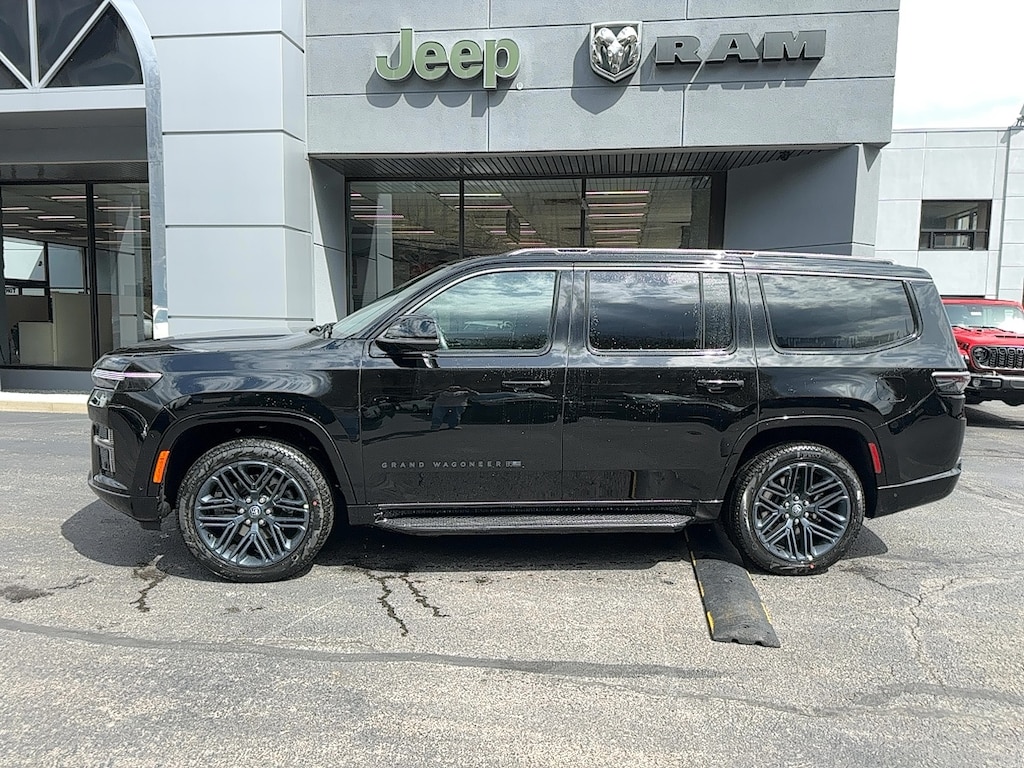 New 2026 Jeep Grand Wagoneer Base Sport Utility