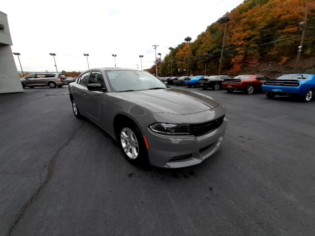 2023 Dodge Charger SXT photo 2