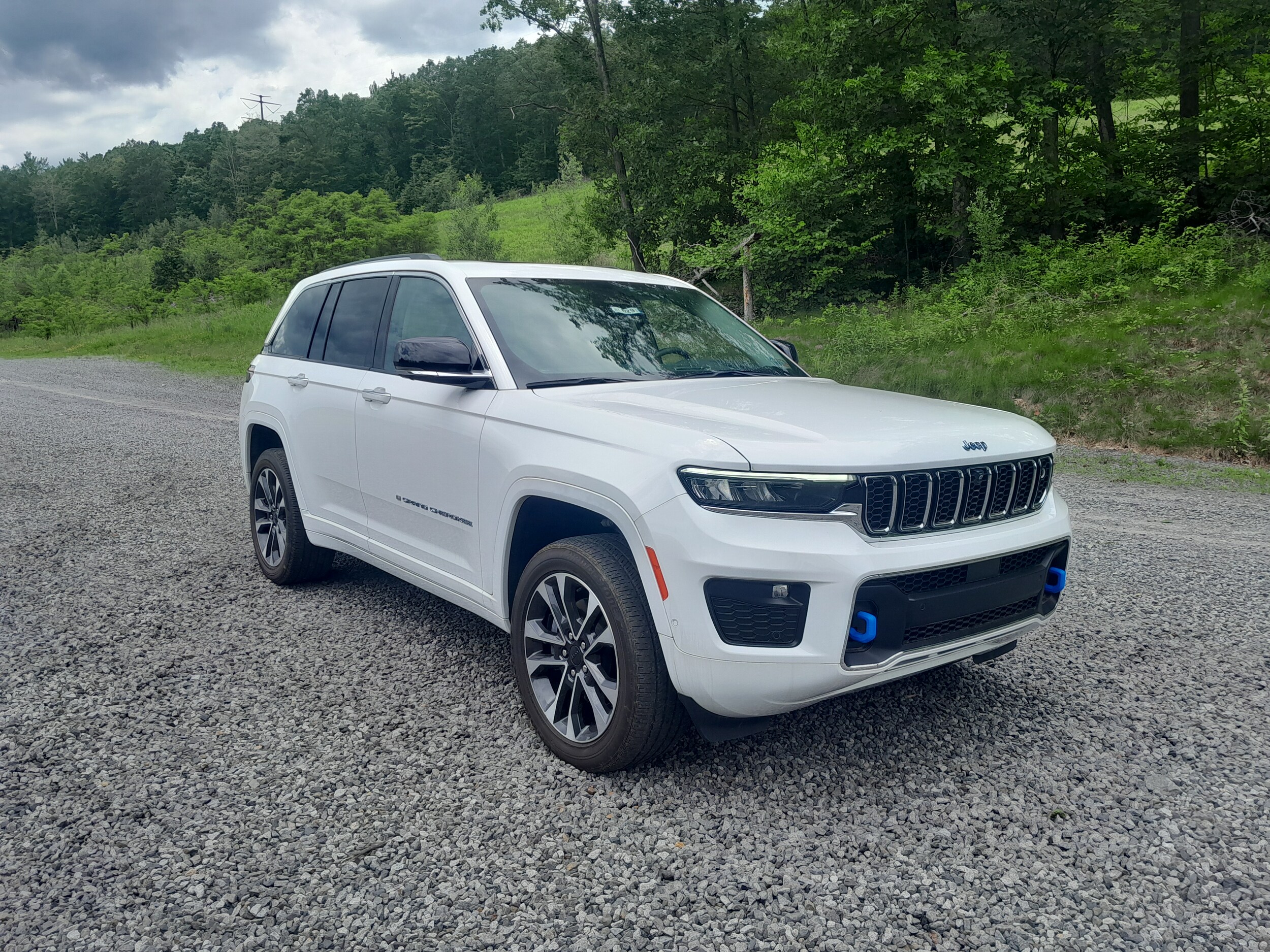 2022 Jeep Grand Cherokee 4xe Overland photo 3