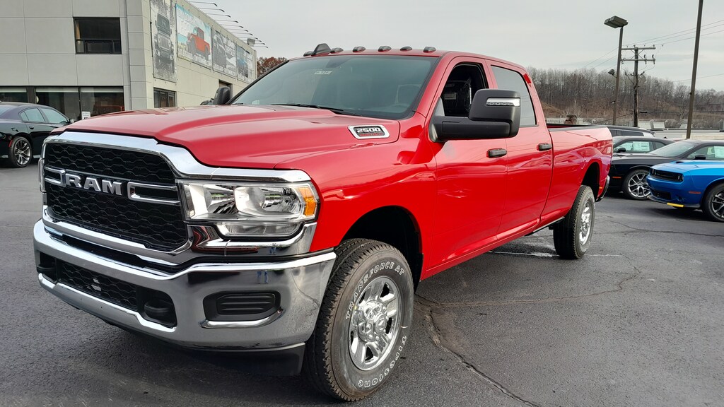 New 2024 Ram 2500 TRADESMAN CREW CAB 4X4 8' BOX For Sale Canandaigua NY